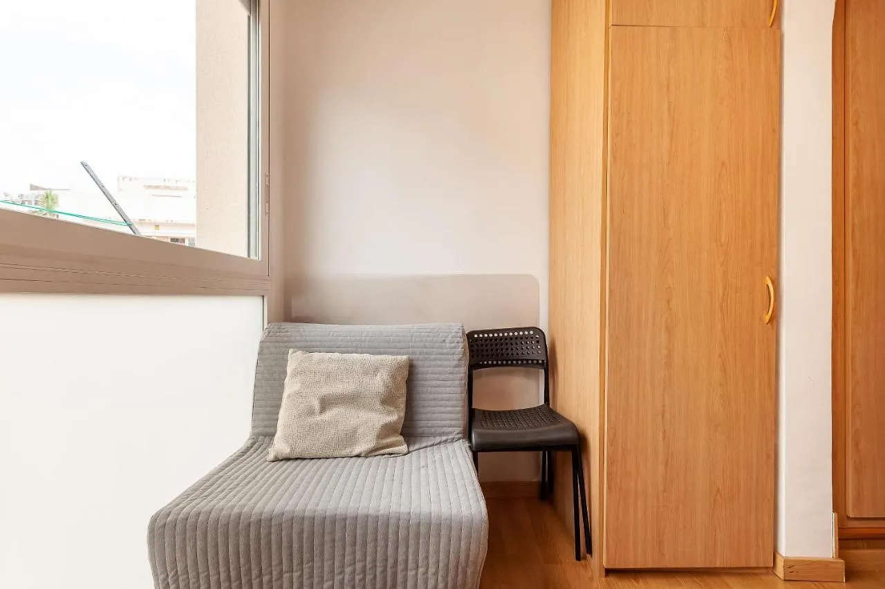 Double Room With Private Bathroom And Private Kitchen Barselona